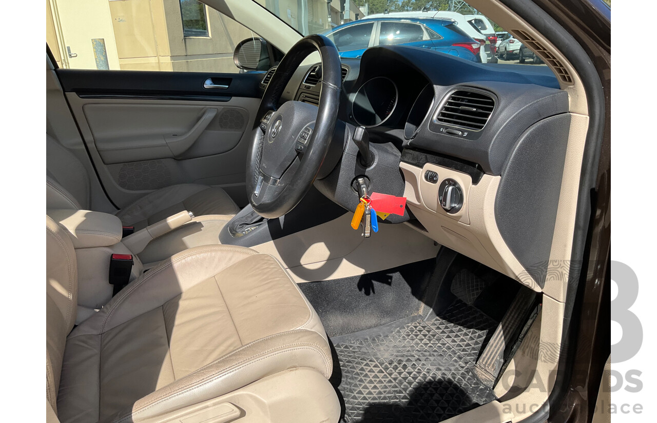 10/2011 Volkswagen Golf 118 TSI Comfortline 1K MY12 4d Wagon Toffee Brown Metallic Twincharged 1.4L