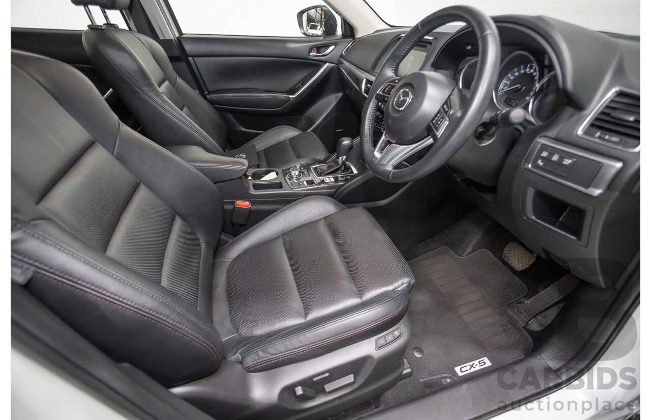 10/2016 Mazda Cx-5 GT (AWD) MY17 4D Wagon White 2.5L