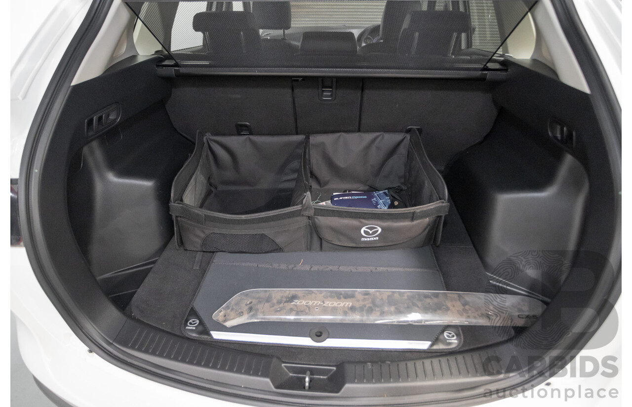 10/2016 Mazda Cx-5 GT (AWD) MY17 4D Wagon White 2.5L