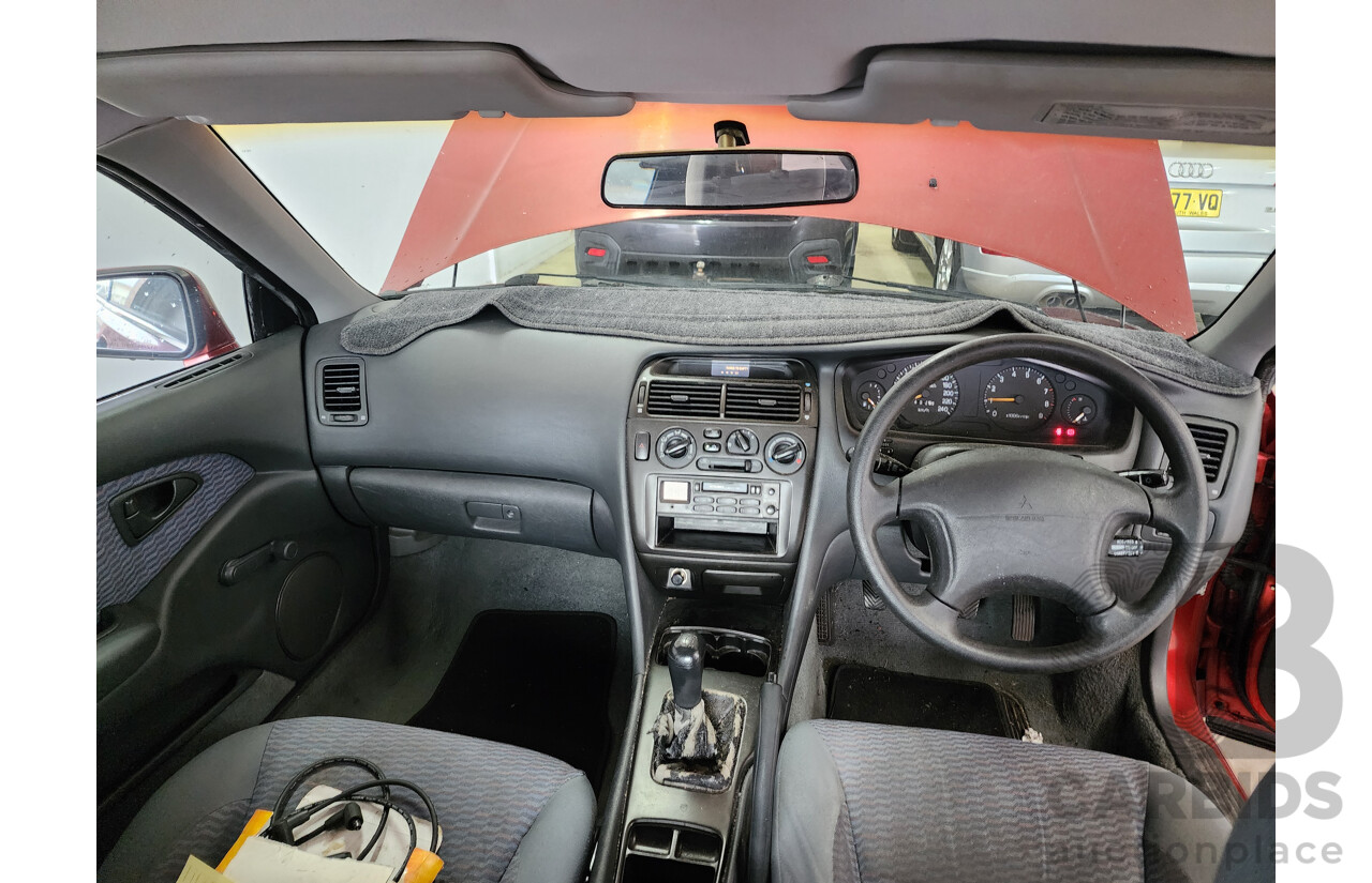 5/2000 Mitsubishi Magna Executive TH 4d Sedan Maroon 3.5L