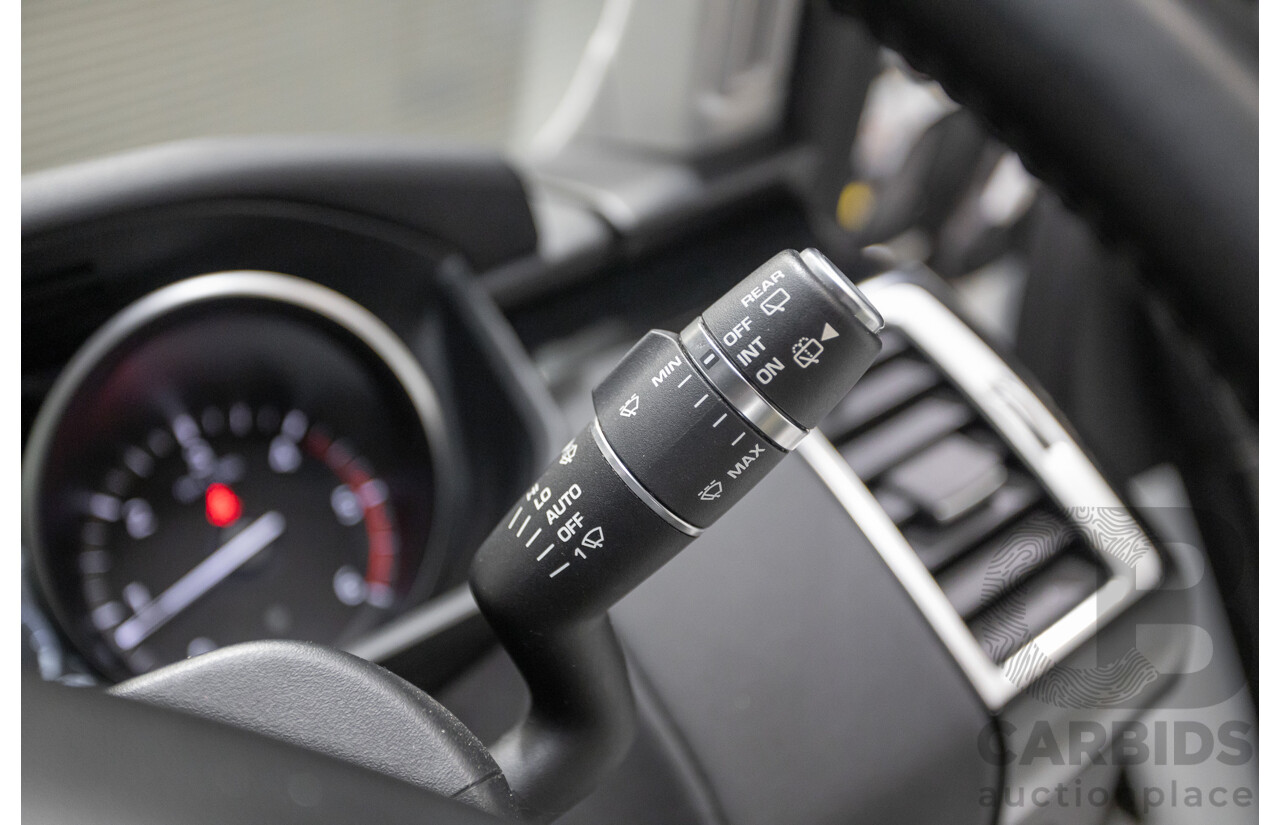 2/2018 Land Rover Discovery SD4 SE 4x4 MY18 4D Wagon Polaris White Twin Turbo Diesel 2.0L