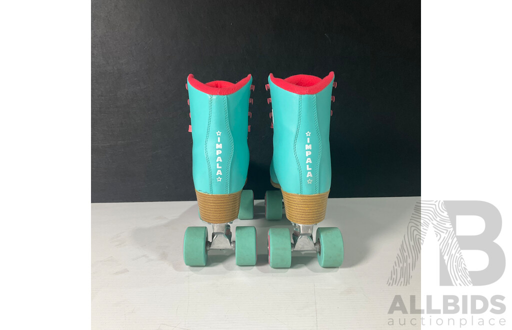 Impala Quad Rollerskates in Aqua and Pink Women's Size 11