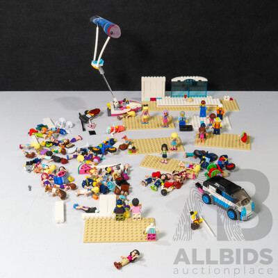 Collection of Mixed Lego Including Figurines, Van, Boat and More
