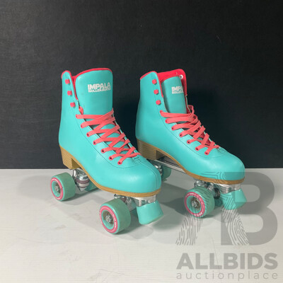 Impala Quad Rollerskates in Aqua and Pink Women's Size 11