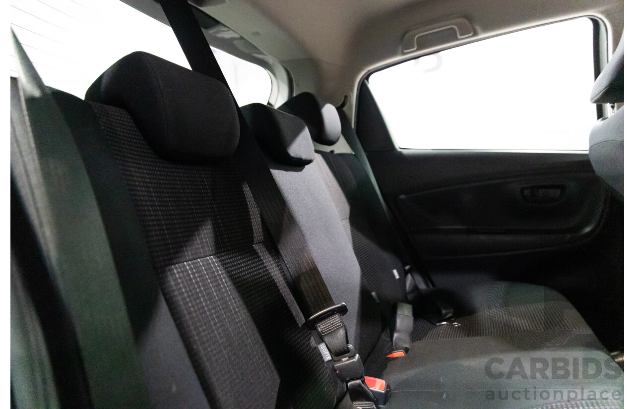 02/2017 Toyota Yaris Ascent (FWD) NCP130R MY17 5d Hatchback Glacier White 1.3L