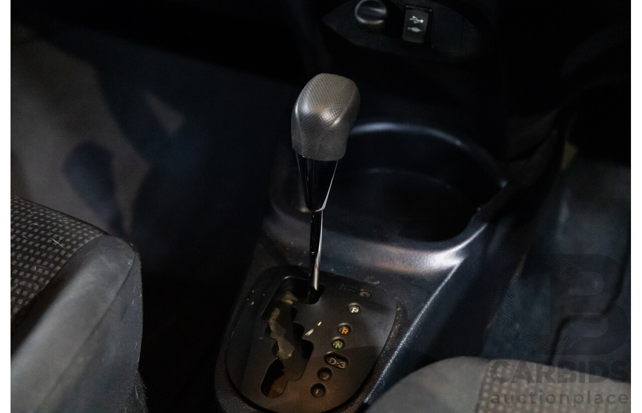 02/2017 Toyota Yaris Ascent (FWD) NCP130R MY17 5d Hatchback Glacier White 1.3L