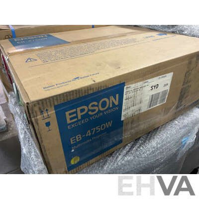 EPSON High Res 4200 Lumenes Projector (EB4750W)