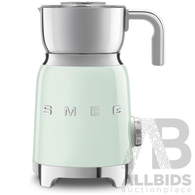 SMEG Retro Milk Frother - Pastel Green
