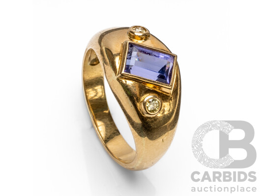 1660700 · 18ct Yellow Gold Ring with Emerald Cut Tanzanite and Yellow Diamonds - Size Q.5