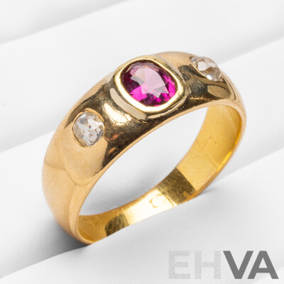 18ct Yellow Gold Ring with Purple Garnet and Mine Cut Diamonds - Size S.5