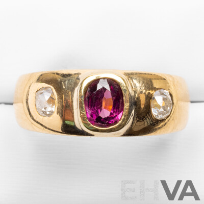18ct Yellow Gold Ring with Purple Garnet and Mine Cut Diamonds - Size S.5