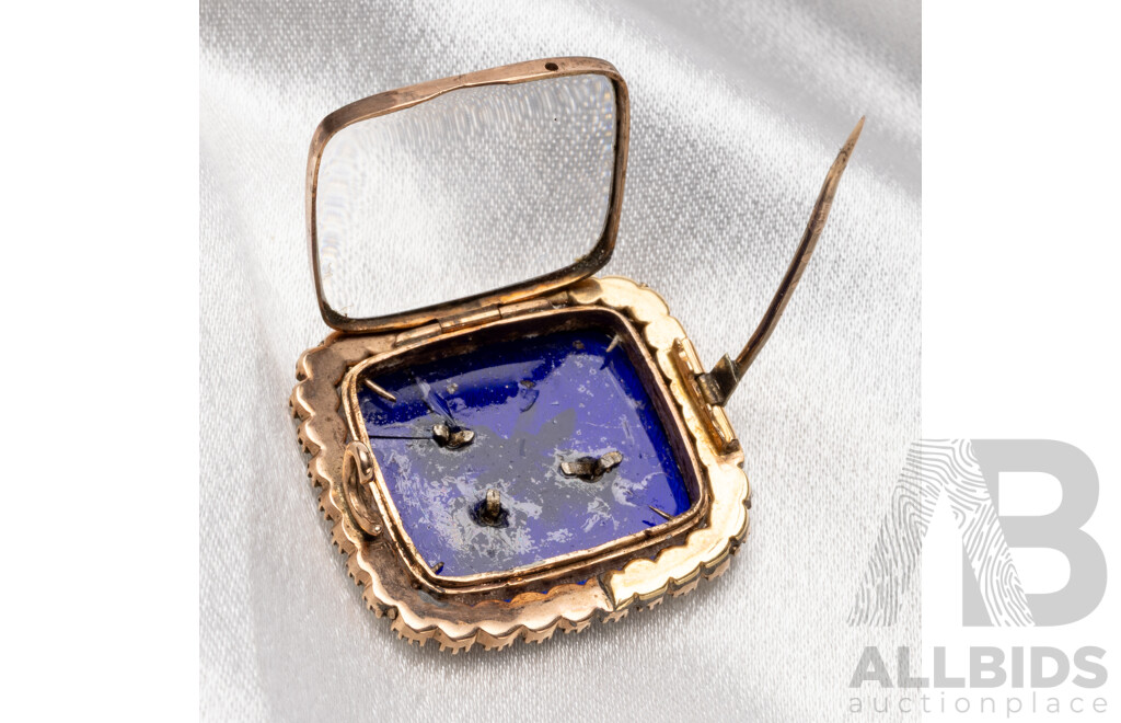 Vintage 9ct Brooch with Pearls, Diamonds and Blue Enamel. 11.69gms