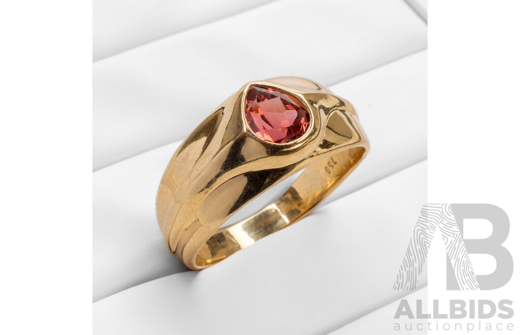 18ct Yellow Gold Ring with Pear Cut Pink Tourmaline - Size S.5