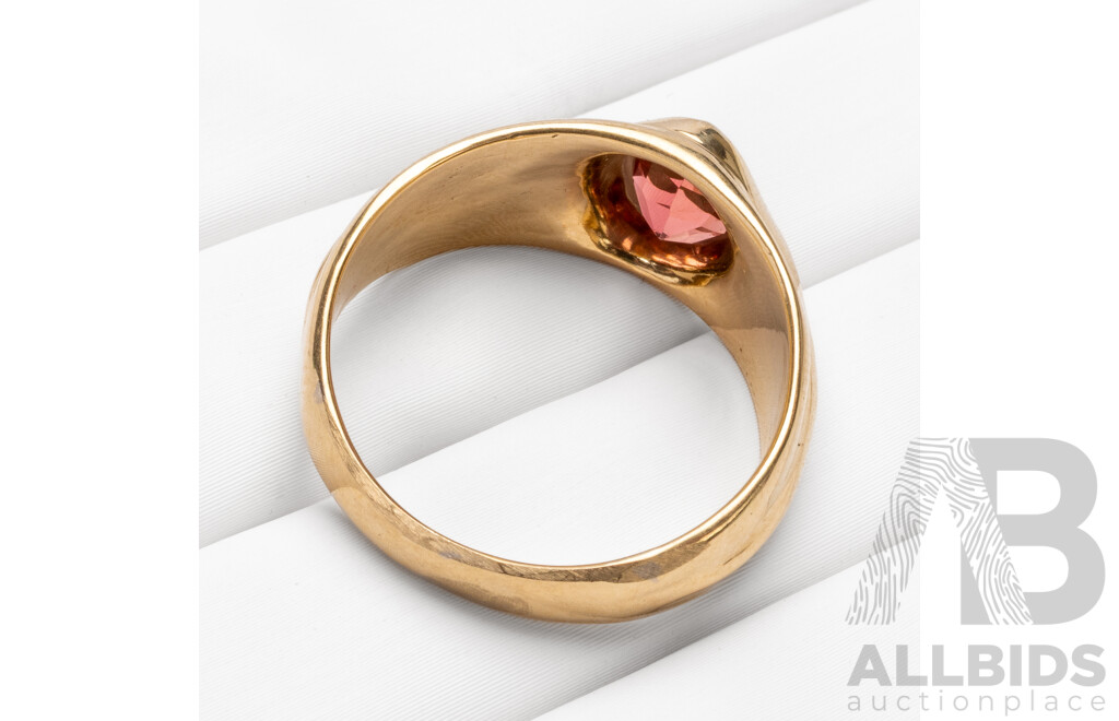 18ct Yellow Gold Ring with Pear Cut Pink Tourmaline - Size S.5