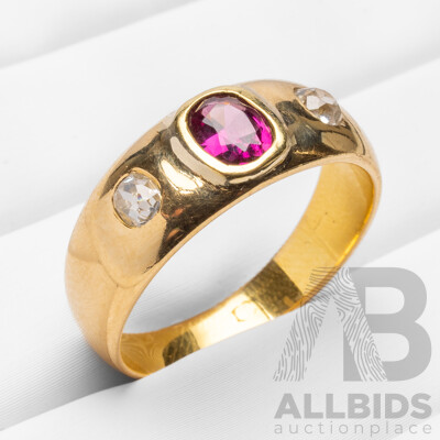18ct Yellow Gold Ring with Purple Garnet and Mine Cut Diamonds - Size S.5