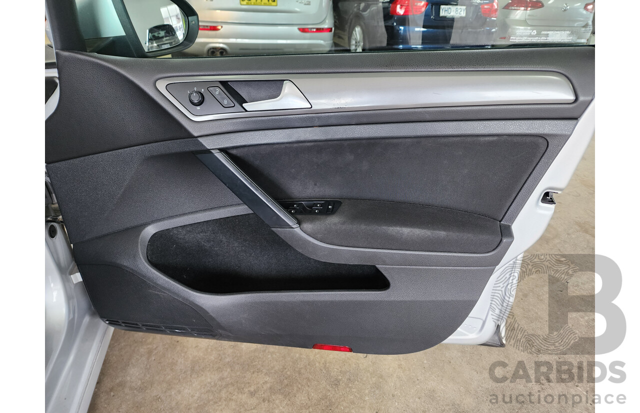 4/2016 Volkswagen Golf 90 TSI AU MY15 5d Hatchback Silver 1.4L