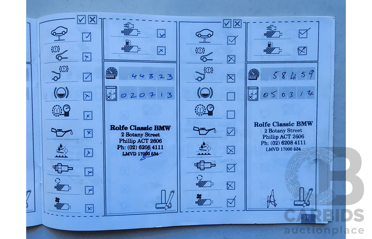 8/2011 Bmw 1 20i E87 MY11 5d Hatchback Black 2.0L