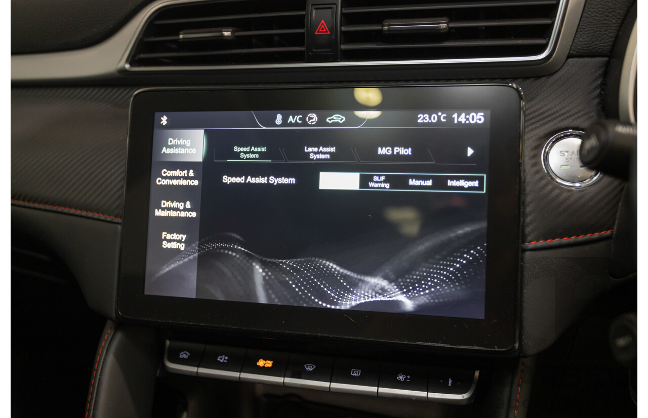 07/2024 MG ZST Essence MY23 5D Wagon Black Turbo 1.3L