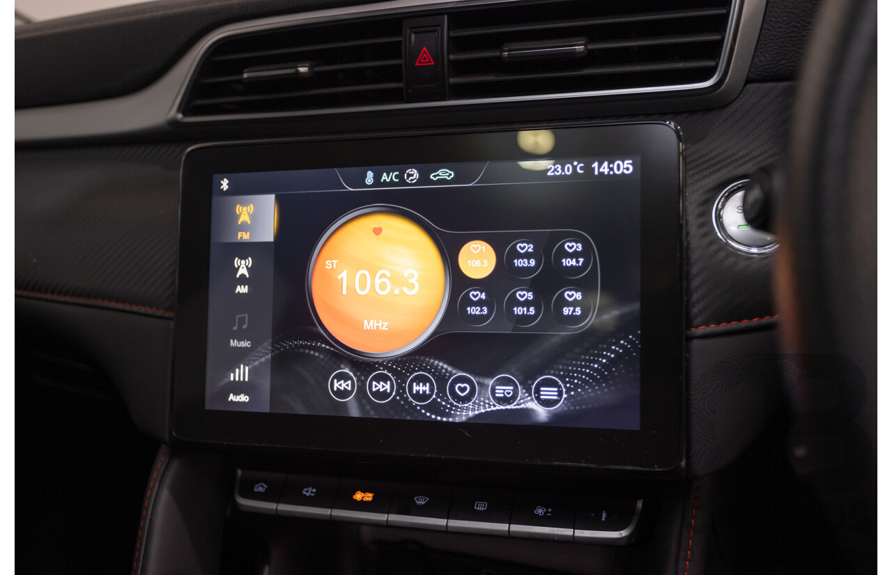 07/2024 MG ZST Essence MY23 5D Wagon Black Turbo 1.3L