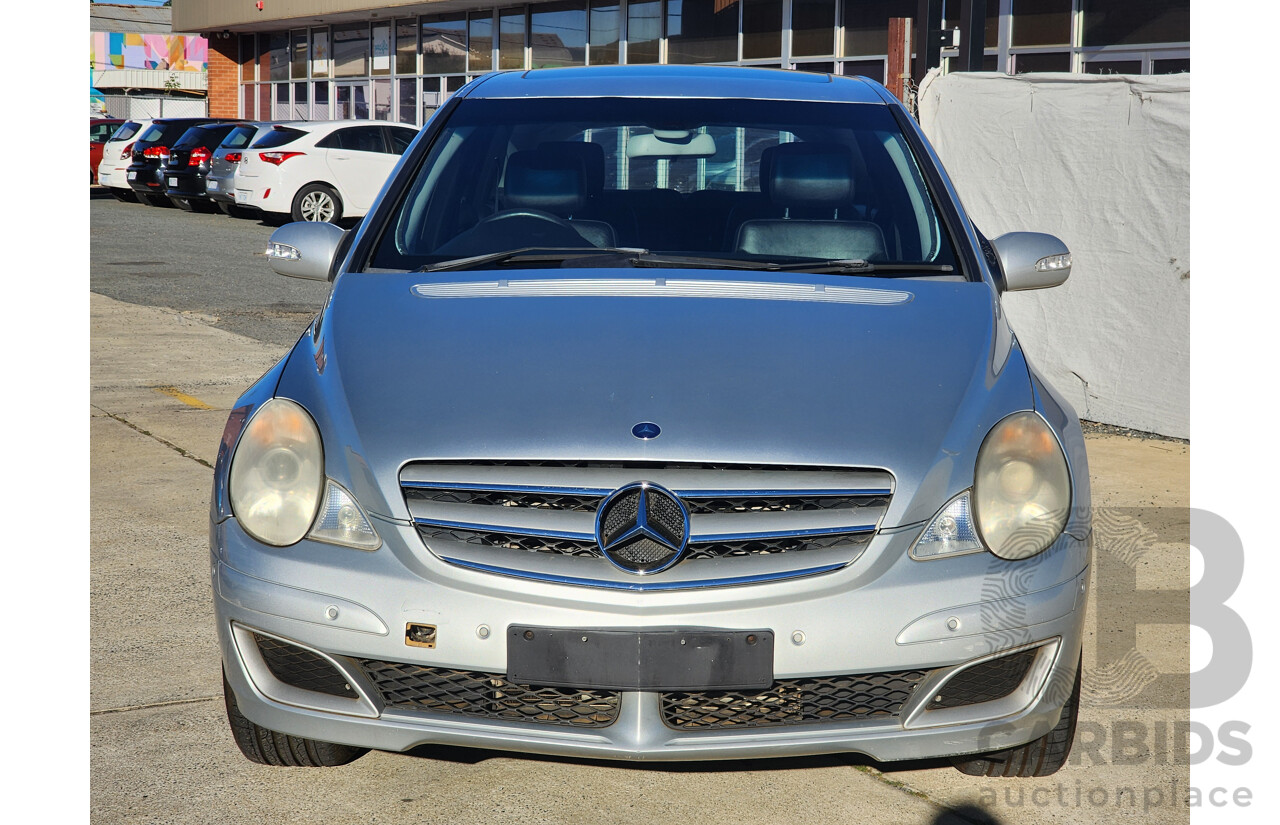 4/2007 Mercedes-Benz R 320 CDI L (awd) 251 4d Wagon Silver 3.0L