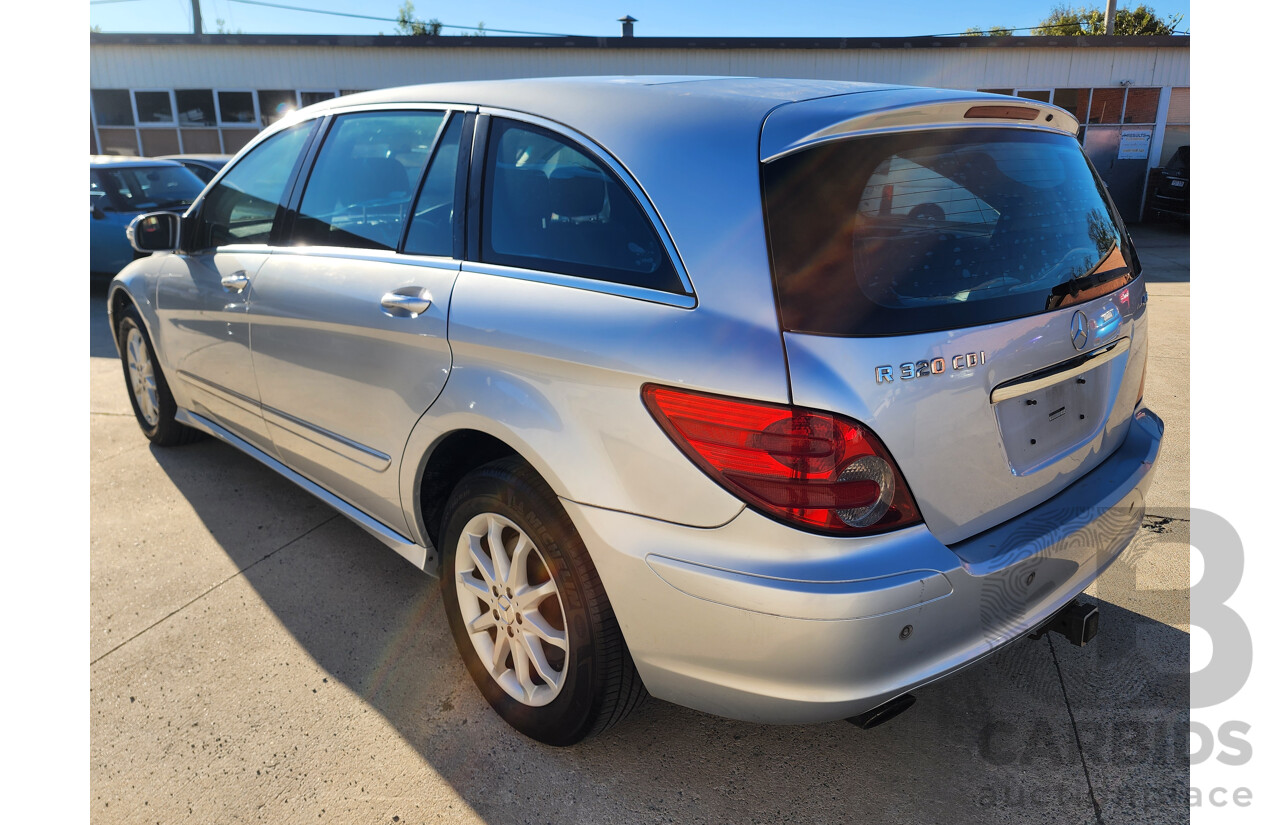 4/2007 Mercedes-Benz R 320 CDI L (awd) 251 4d Wagon Silver 3.0L