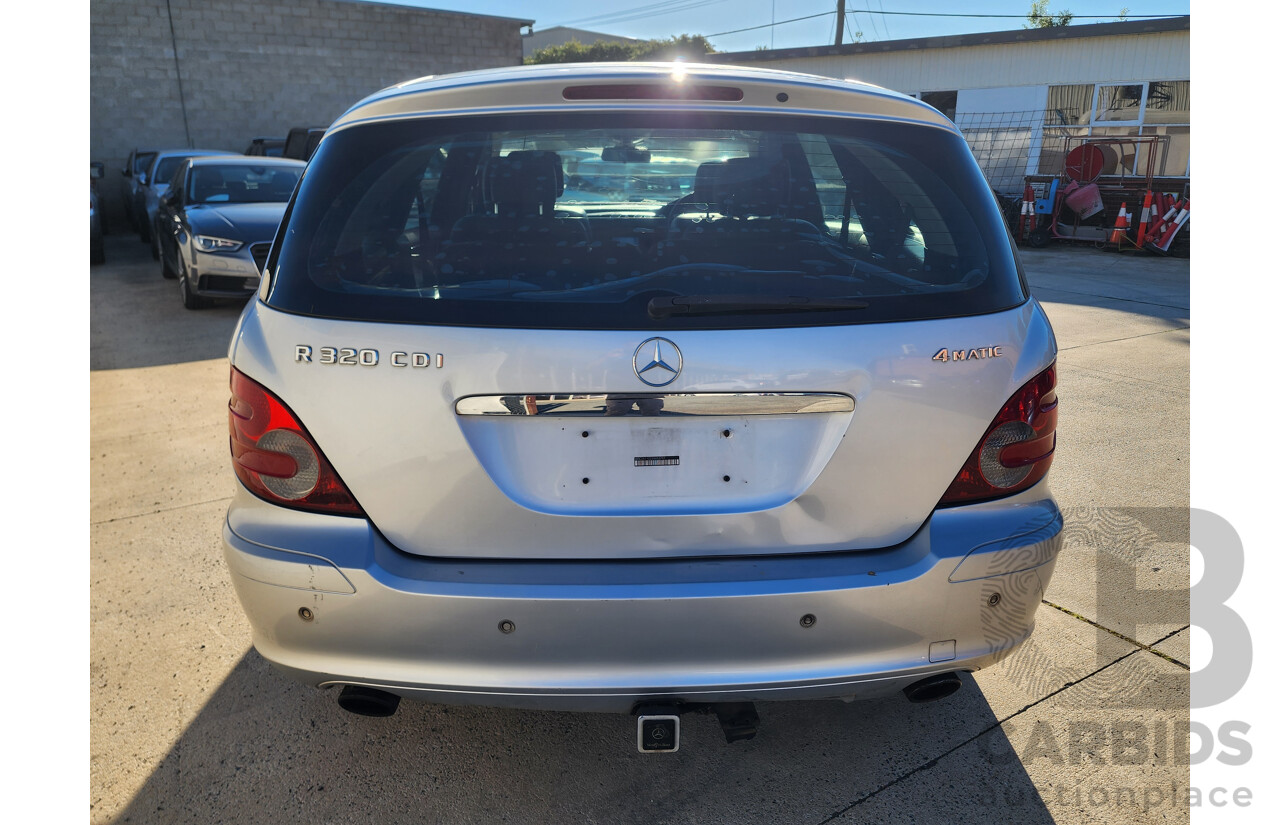 4/2007 Mercedes-Benz R 320 CDI L (awd) 251 4d Wagon Silver 3.0L