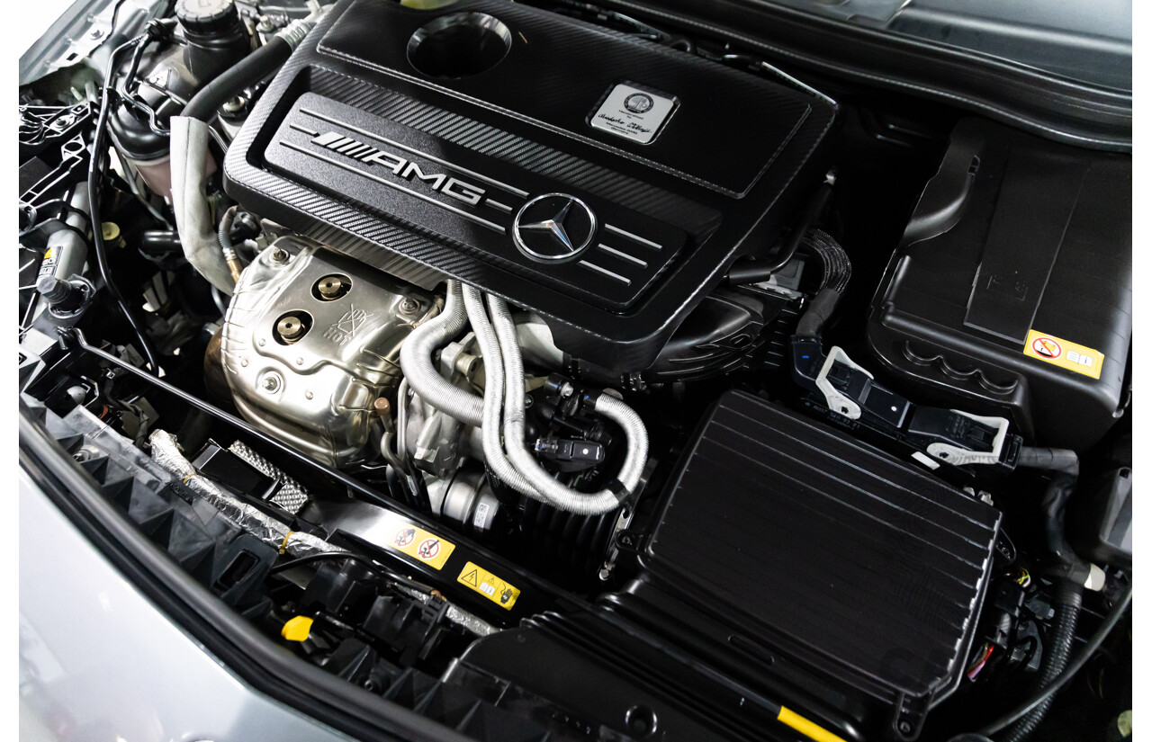 03/2015 Mercedes-Benz A45 AMG AWD 176 MY15 5D Hatchback Mountain Grey Metallic Turbo 2.0L