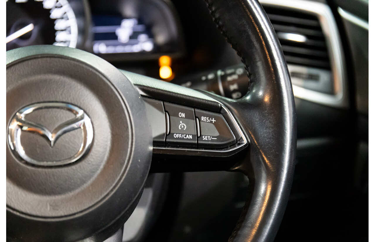 10/2018 Mazda Mazda3 SP25 (FWD) BN MY18 5D Hatchback Soul Red 2.5L