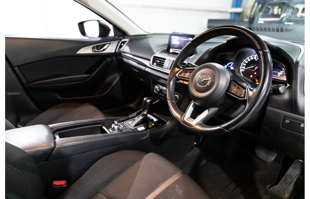 10/2018 Mazda Mazda3 SP25 FWD BN MY18 5D Hatchback Soul Red 2.5L