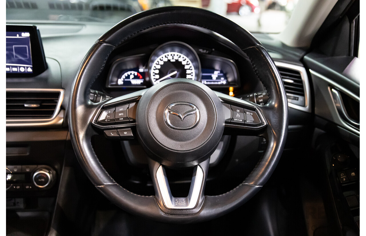 10/2018 Mazda Mazda3 SP25 FWD BN MY18 5D Hatchback Soul Red 2.5L