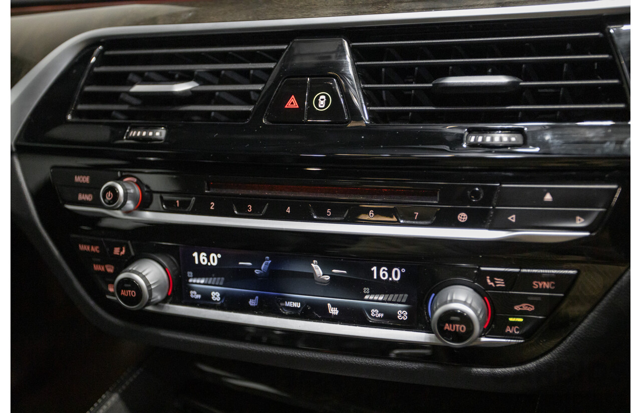 9/2017 BMW 630i M Sport Gran Coupe G32 5D Hatchback Mineral White Metallic Turbo 2.0L