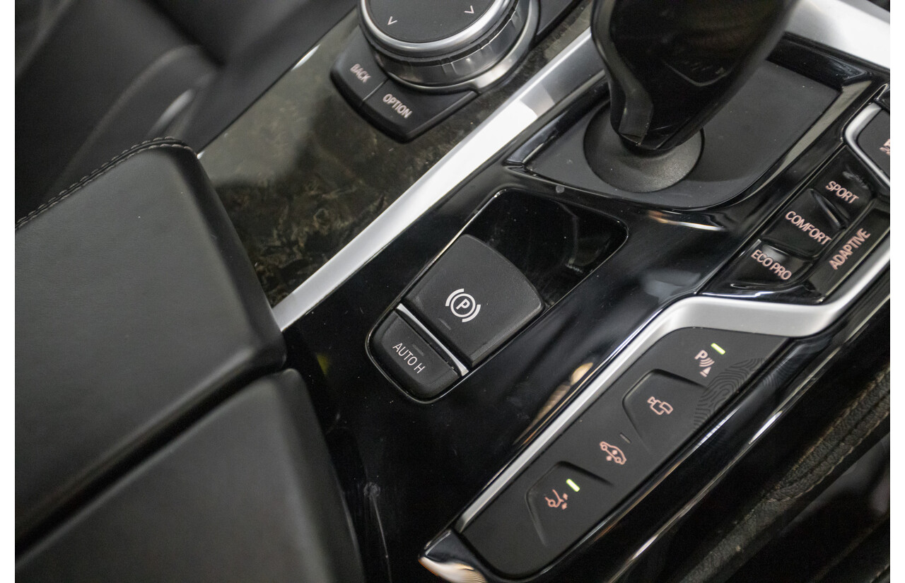 9/2017 BMW 630i M Sport Gran Coupe G32 5D Hatchback Mineral White Metallic Turbo 2.0L