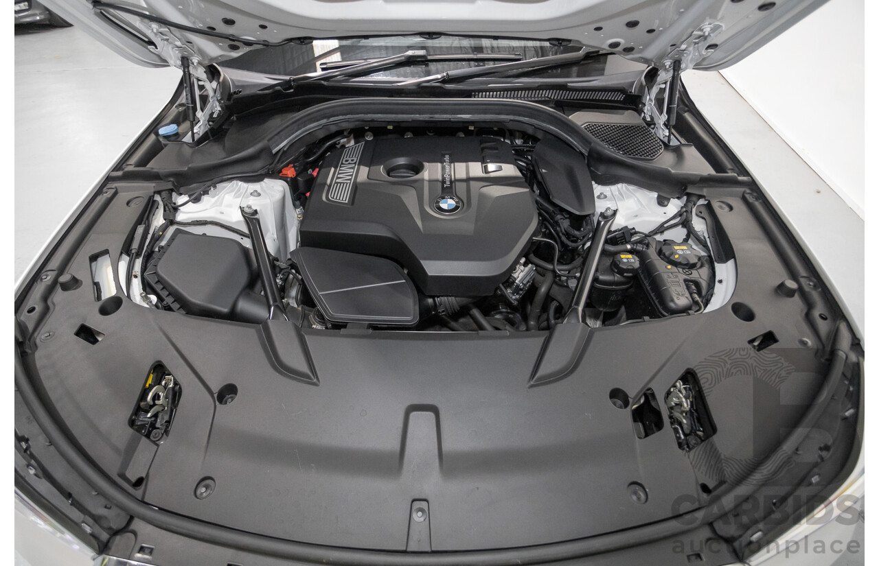 9/2017 BMW 630i M Sport Gran Coupe G32 5D Hatchback Mineral White Metallic Turbo 2.0L