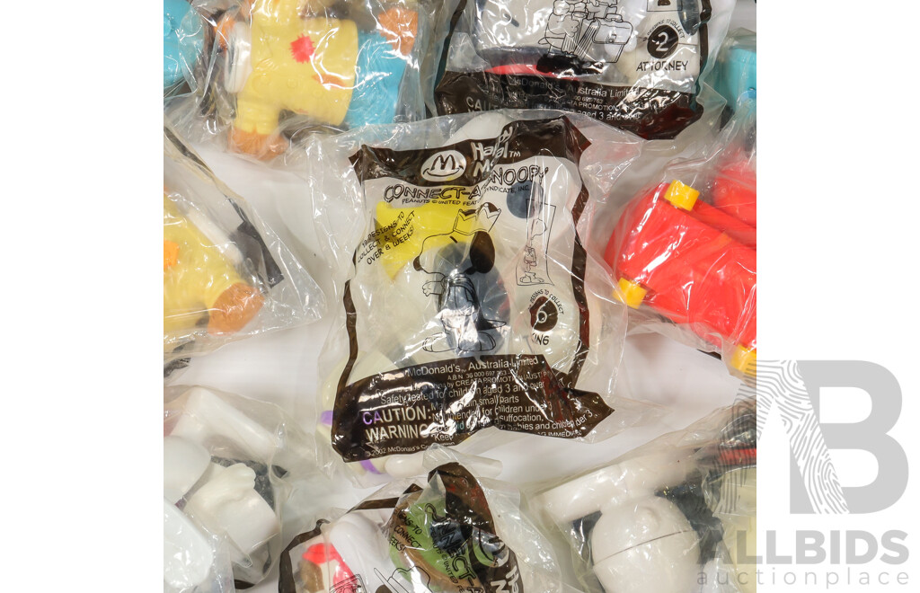 McDonalds Happy Meal Connect-a-Snoopy Toys From 2002