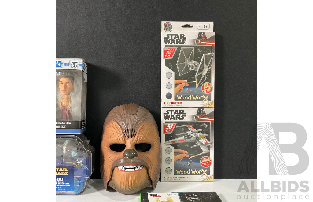 Collection of Star Wars Memorabilia