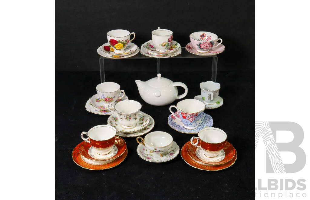 27 Piece Collection of Tableware