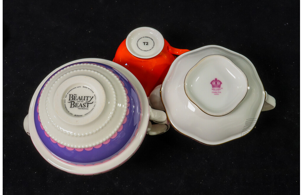 14 Piece Collection of Teaware