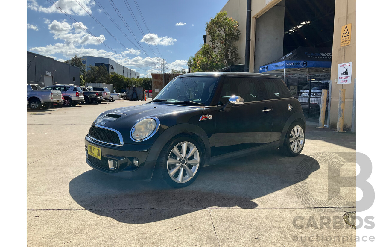 4/2011 Mini Cooper R56 MY11 2d Hatchback Black Turbo 1.6L