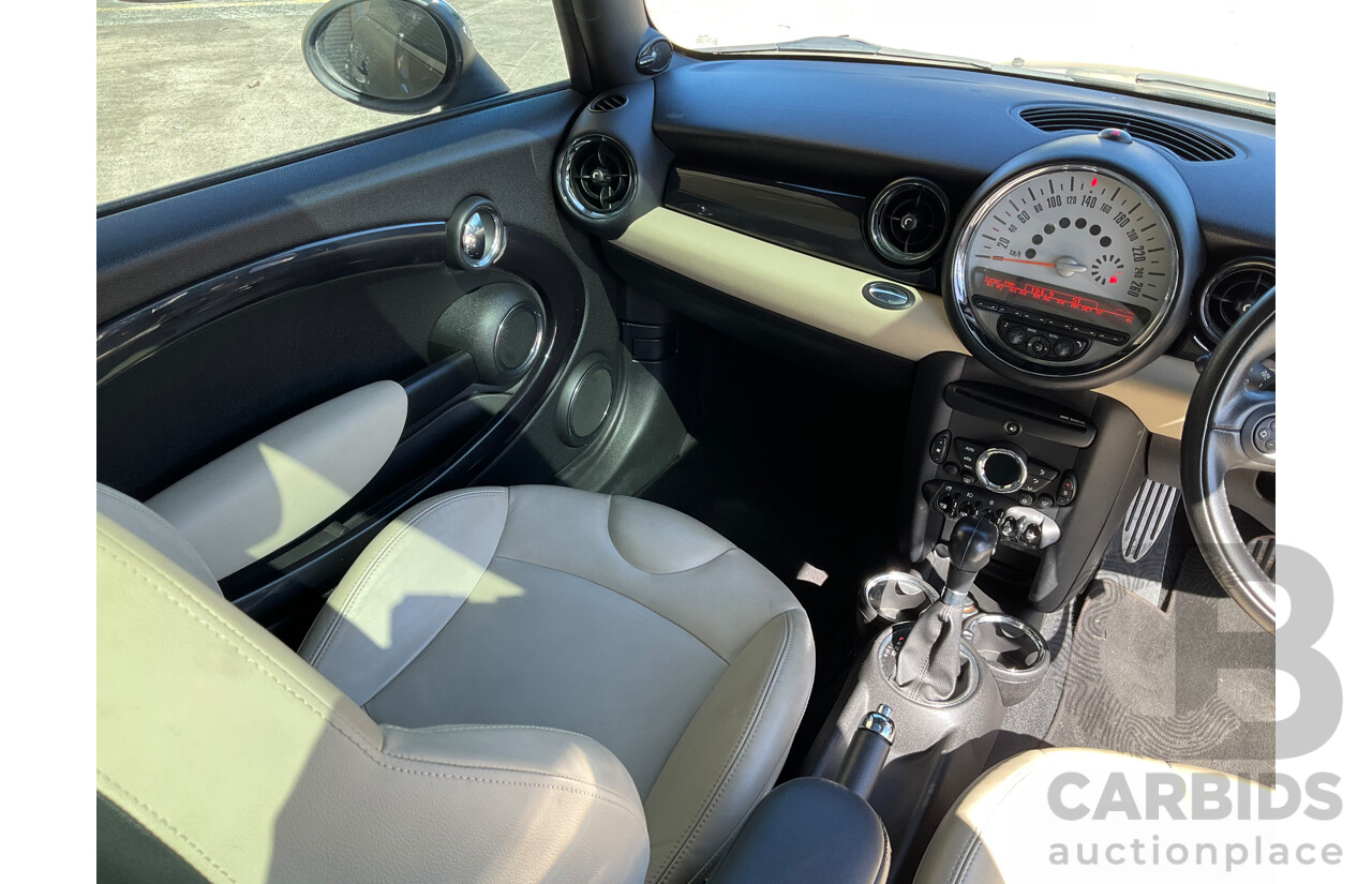 4/2011 Mini Cooper R56 MY11 2d Hatchback Black Turbo 1.6L