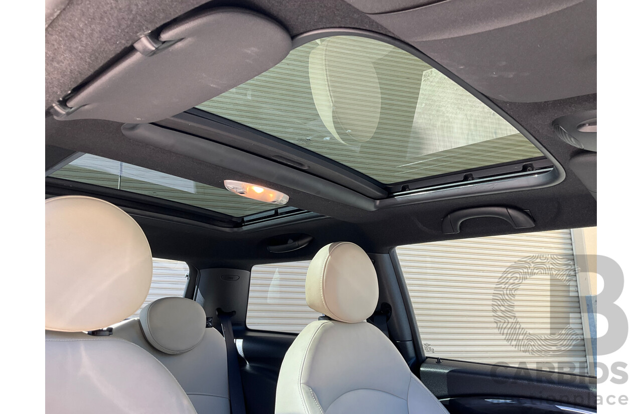 4/2011 Mini Cooper R56 MY11 2d Hatchback Black Turbo 1.6L