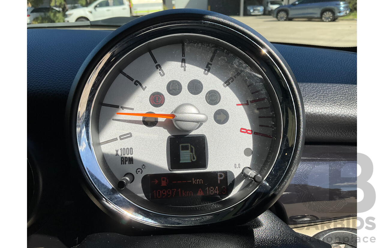 4/2011 Mini Cooper R56 MY11 2d Hatchback Black Turbo 1.6L