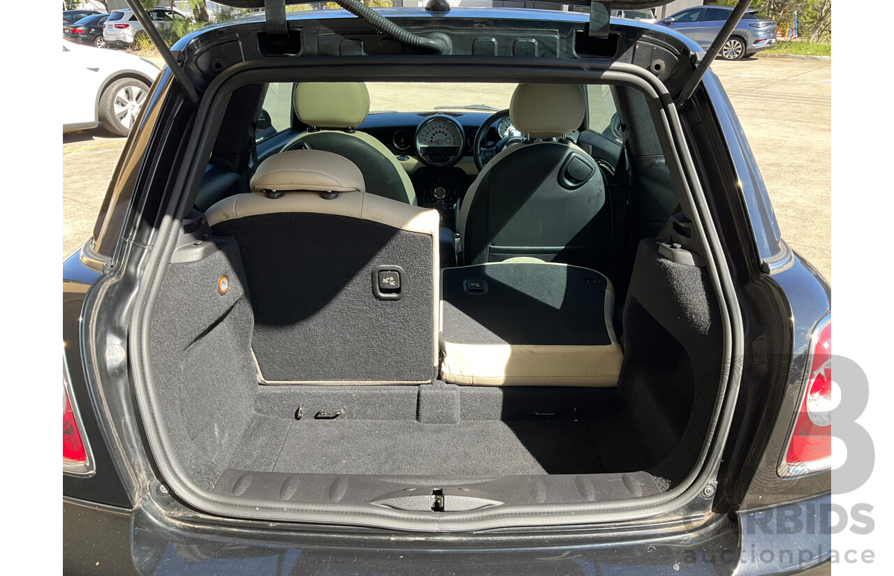 4/2011 Mini Cooper R56 MY11 2d Hatchback Black Turbo 1.6L