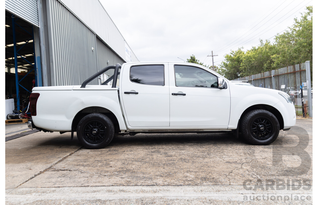 05/2017 Isuzu D-Max SX (4x2) RWD TF MY17 Crew Cab Utility White 3.0L