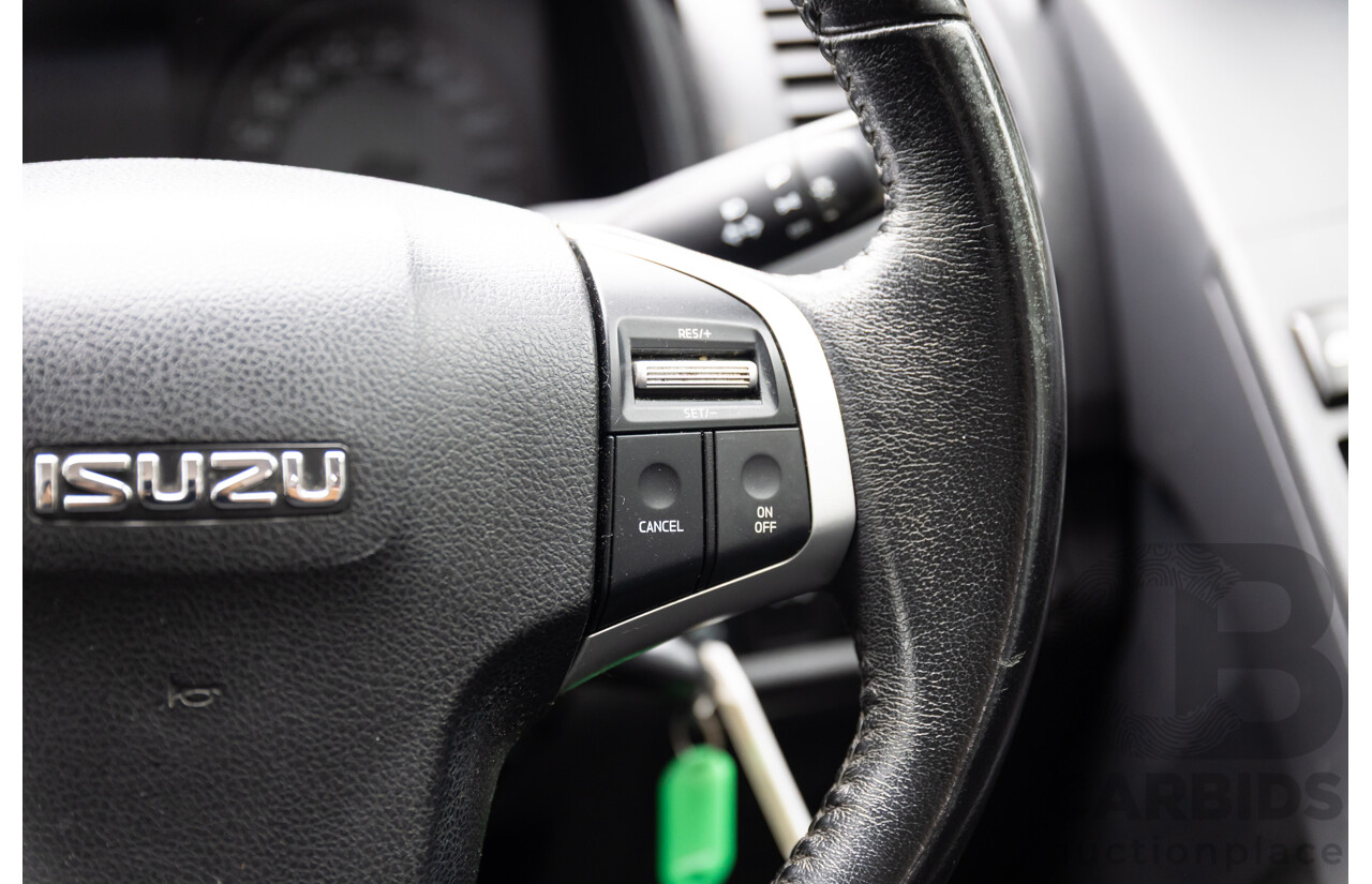 05/2017 Isuzu D-Max SX (4x2) RWD TF MY17 Crew Cab Utility White 3.0L