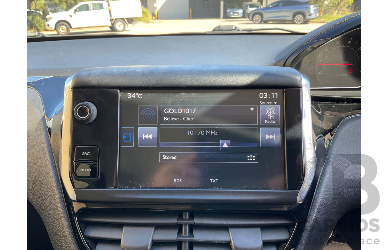 6/2015 Peugeot 208 Active 5d Hatchback White 1.6L