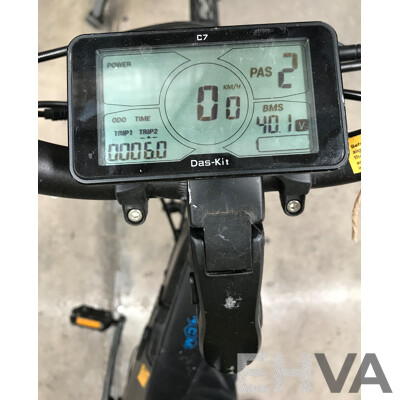 NCM Milano Plus 8 Speed Trekking Electric Bike