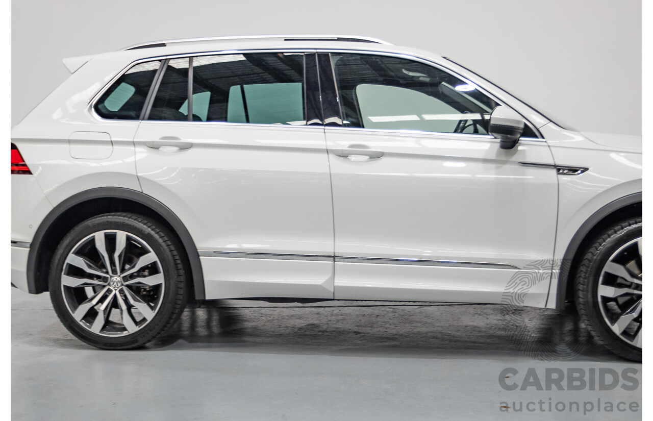 10/2019 Volkswagen Tiguan 132 TSI R-Line Edition (AWD) 5NA MY19 4D Wagon Pure White Turbo 2.0L