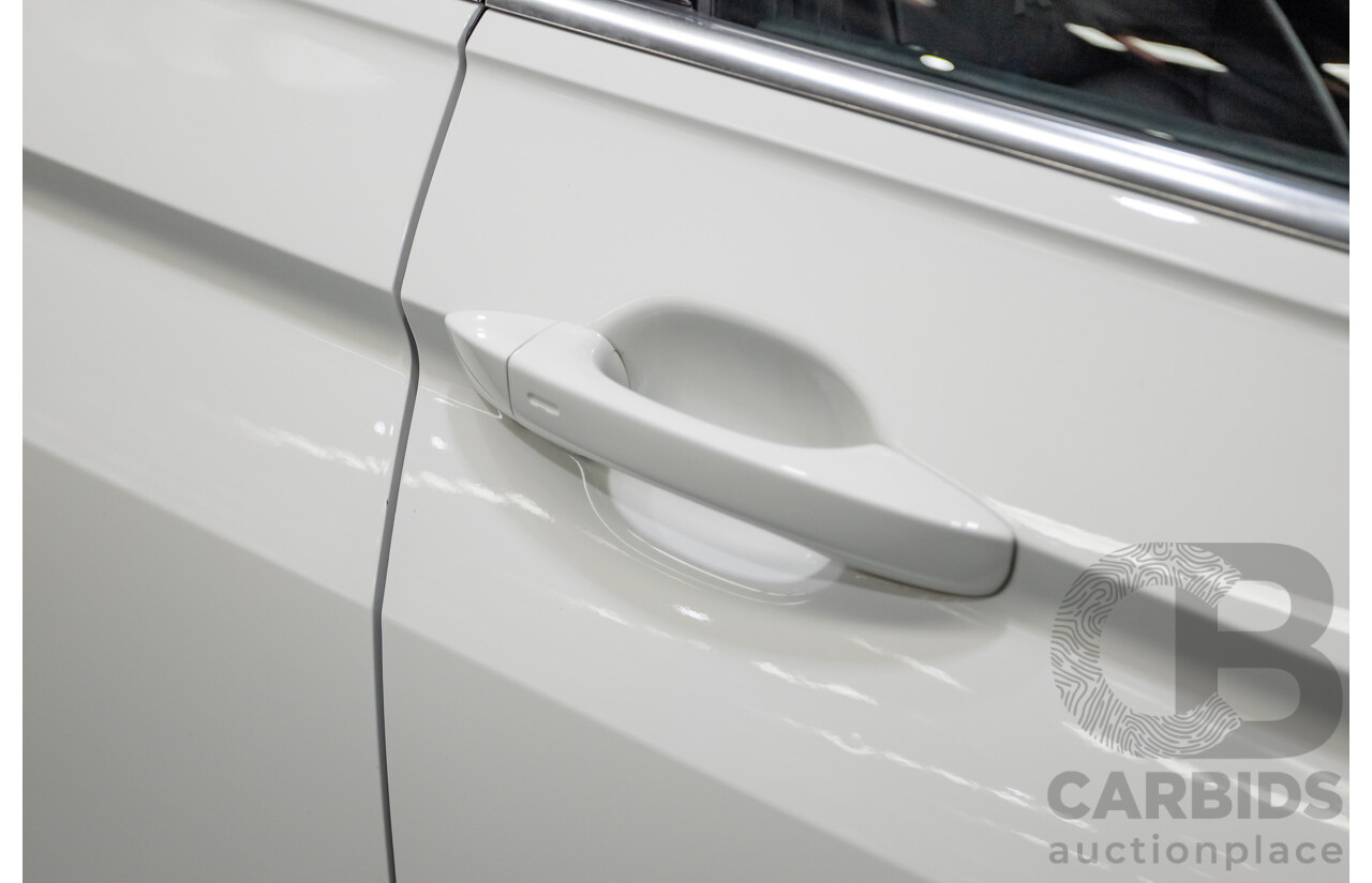 10/2019 Volkswagen Tiguan 132 TSI R-Line Edition (AWD) 5NA MY19 4D Wagon Pure White Turbo 2.0L