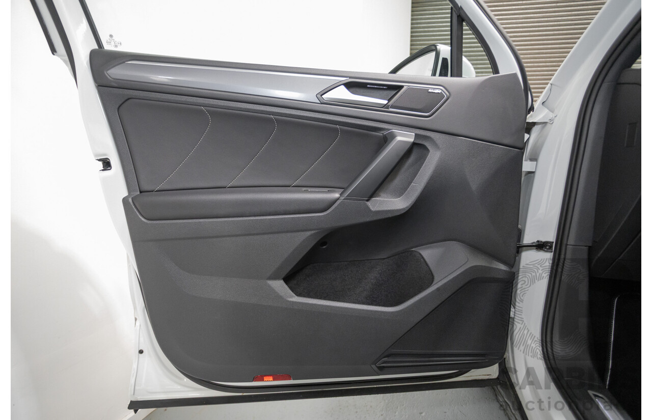 10/2019 Volkswagen Tiguan 132 TSI R-Line Edition (AWD) 5NA MY19 4D Wagon Pure White Turbo 2.0L