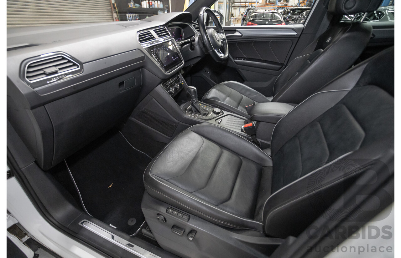 10/2019 Volkswagen Tiguan 132 TSI R-Line Edition (AWD) 5NA MY19 4D Wagon Pure White Turbo 2.0L